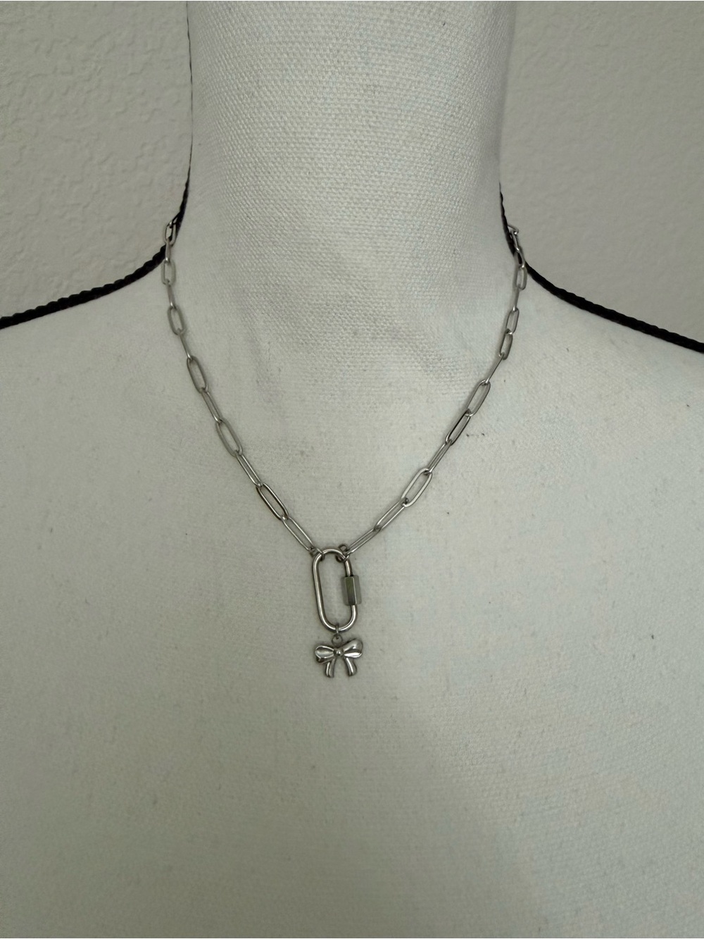 Stainless Steel Silver Bow Charm Paperclip Chain Necklace